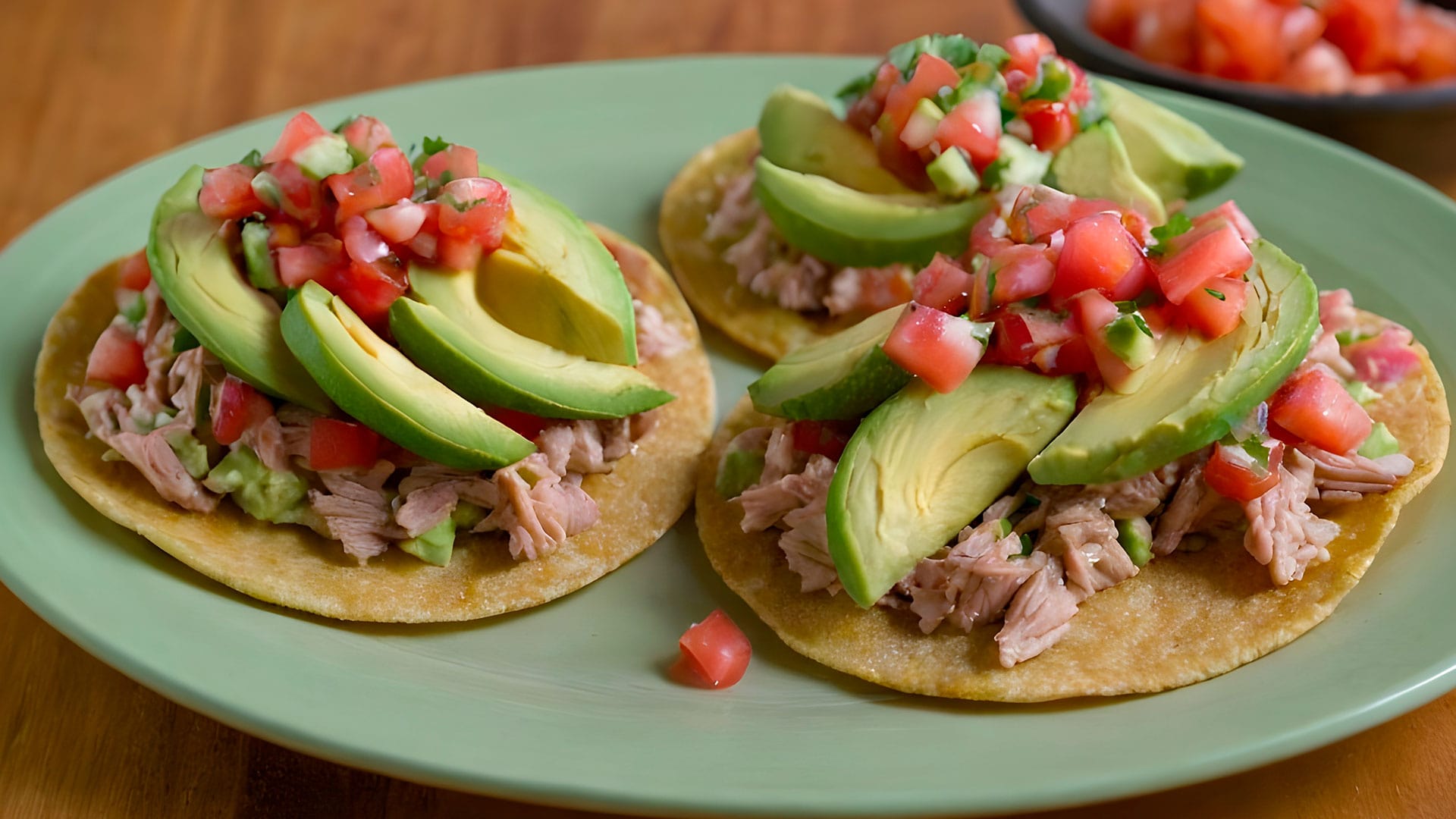 tuny-tuna-tostadas
